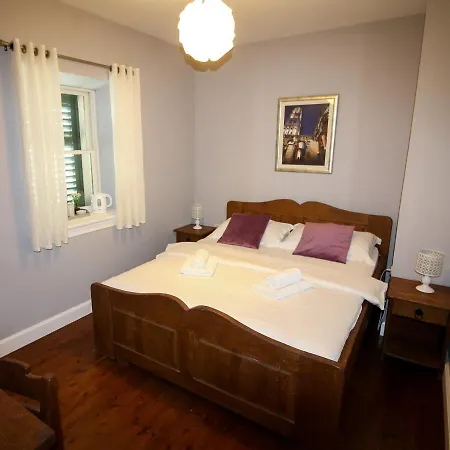 法洛斯别墅酒店 3* 斯普利特