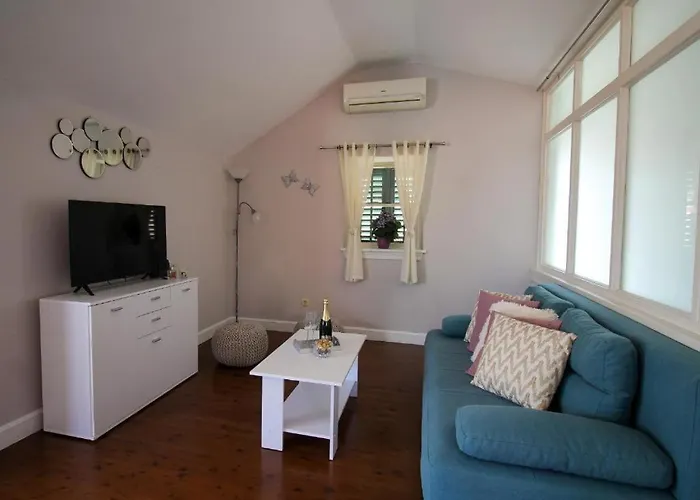 ヴァロシュ 3* スプリト